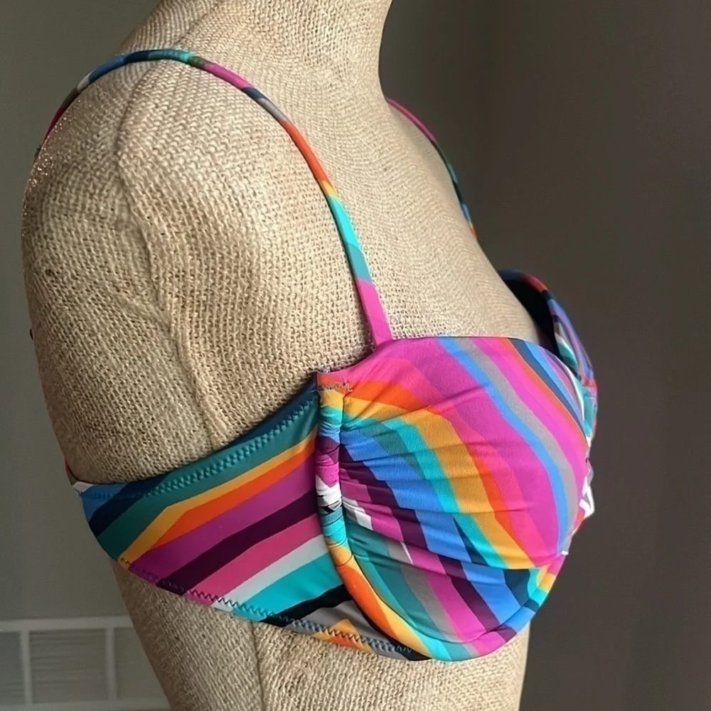 Trina Turk Louvre Underwire Bra Bikini Top Size 10 NEW